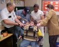 /album/funny-pictures/funny-pictures-head-stuck-in-desk-jpg1/